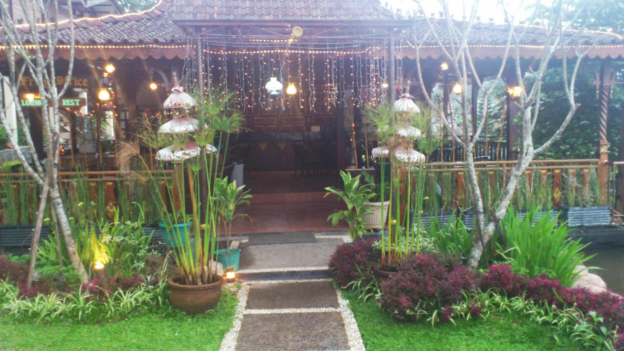 Sitamiang Resort Hotel Bogor Extérieur photo